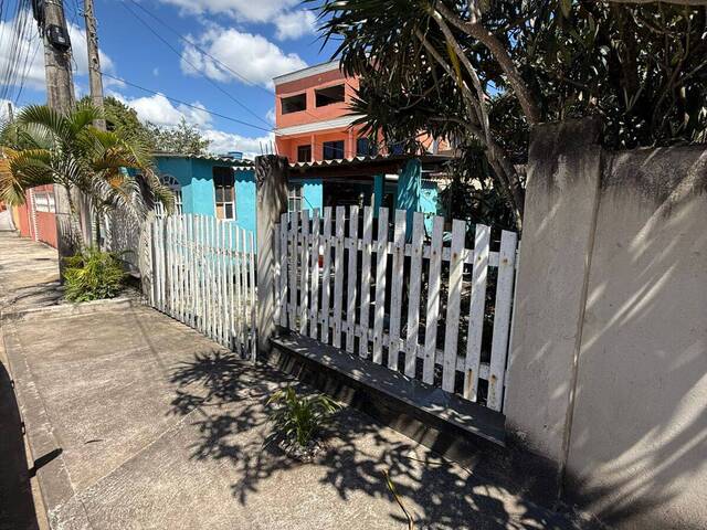 #V - 155 - Casa para Venda em Itapemirim - ES - 1